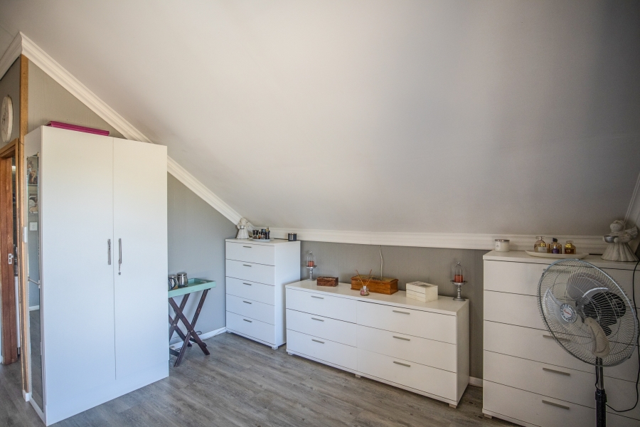 1 Bedroom Property for Sale in The Coves North West